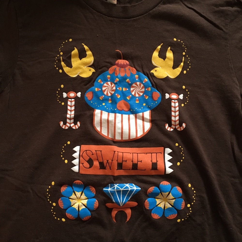 Woot.com cupcake shirt